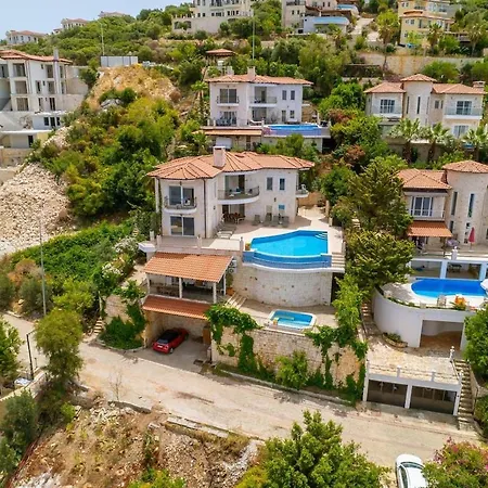 Βίλα June With Spectacular Views, 50 Mt To The Sea