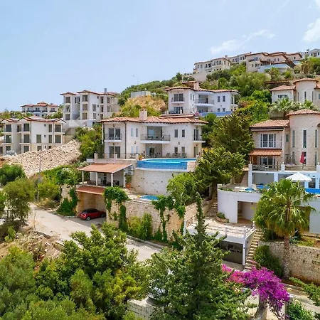 Вилла June With Spectacular Views, 50 Mt To The Sea
